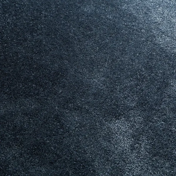 JAB Amaze 553 blau – quadratische Draufsicht Velours-Teppichboden in blau